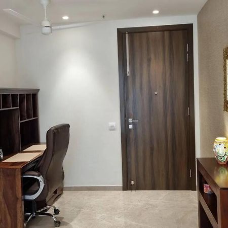 מומביי Classy 1Bhk In Hiranandani Powai מראה חיצוני תמונה